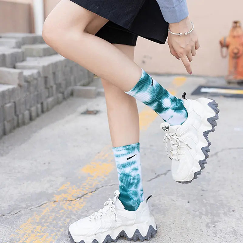 Women Tie-dye Middle Tube Socks - Shipfound